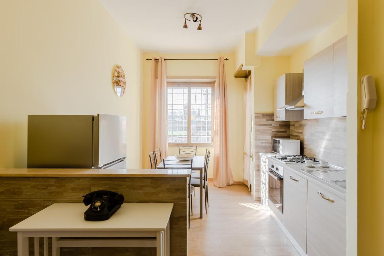 Le Rondini Apartment, 5 Persone, 2 Balconi, Policlinico Tor Vergata E Casilino โรม ภายนอก รูปภาพ